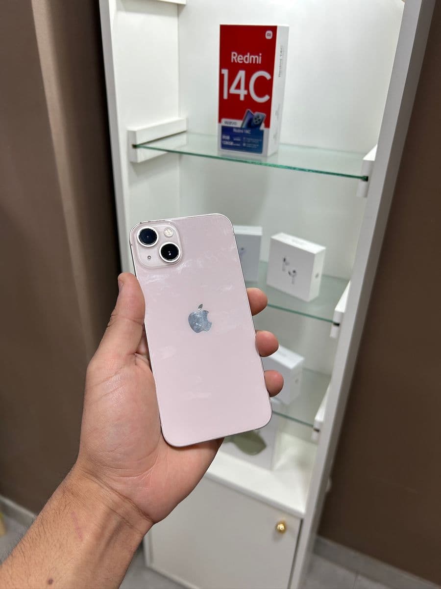 iPhone 13 Rosa